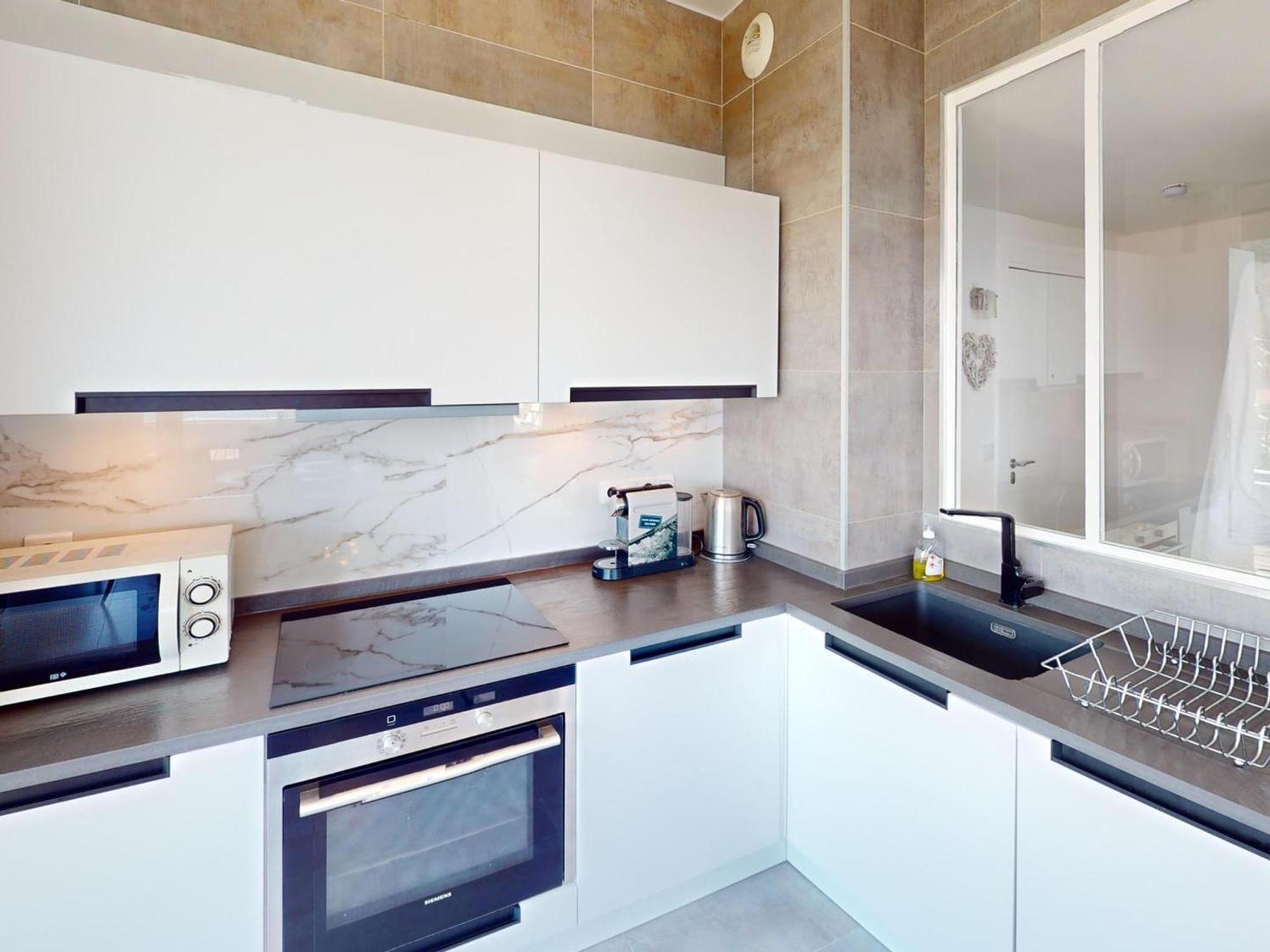 Magnifique 3P Face Mer Avec Terrasse De 46M² Et Parking Prive - Fr-1-196-250 Menton Exterior photo