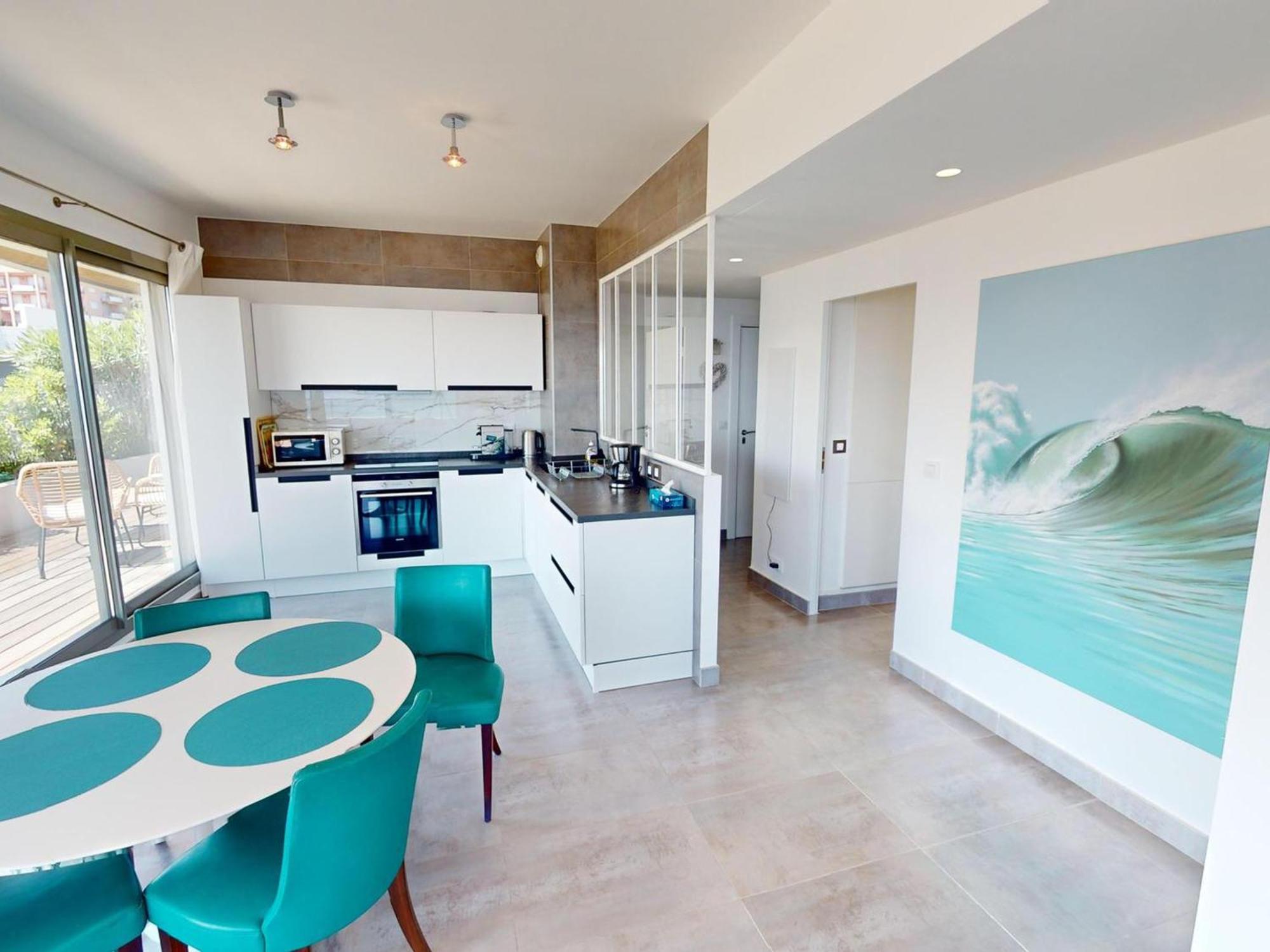 Magnifique 3P Face Mer Avec Terrasse De 46M² Et Parking Prive - Fr-1-196-250 Menton Exterior photo